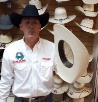 Comment choisir un chapeau de cowboy